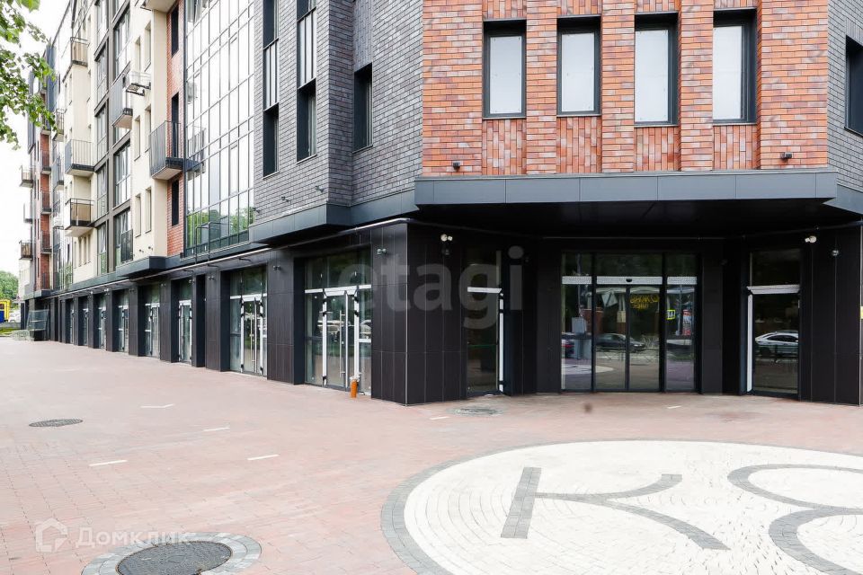 Продаётся 3-комнатная квартира, 112 м²