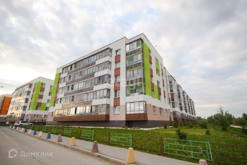 Продаётся 2-комнатная квартира, 59.6 м²