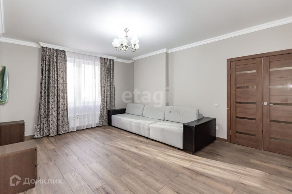 Продаётся 2-комнатная квартира, 63 м²