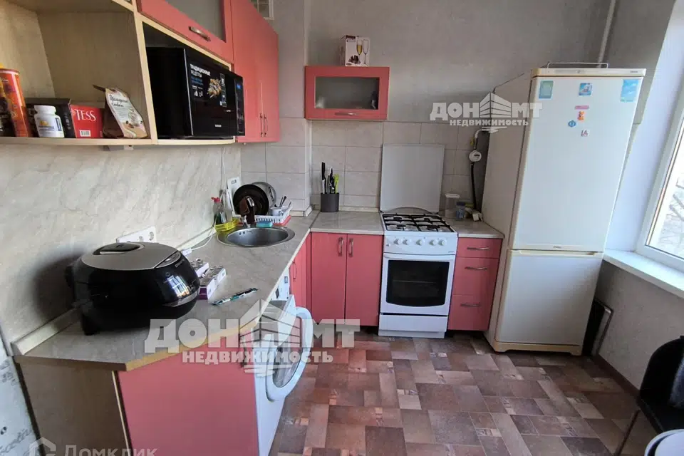 Продаётся 3-комнатная квартира, 63.4 м²
