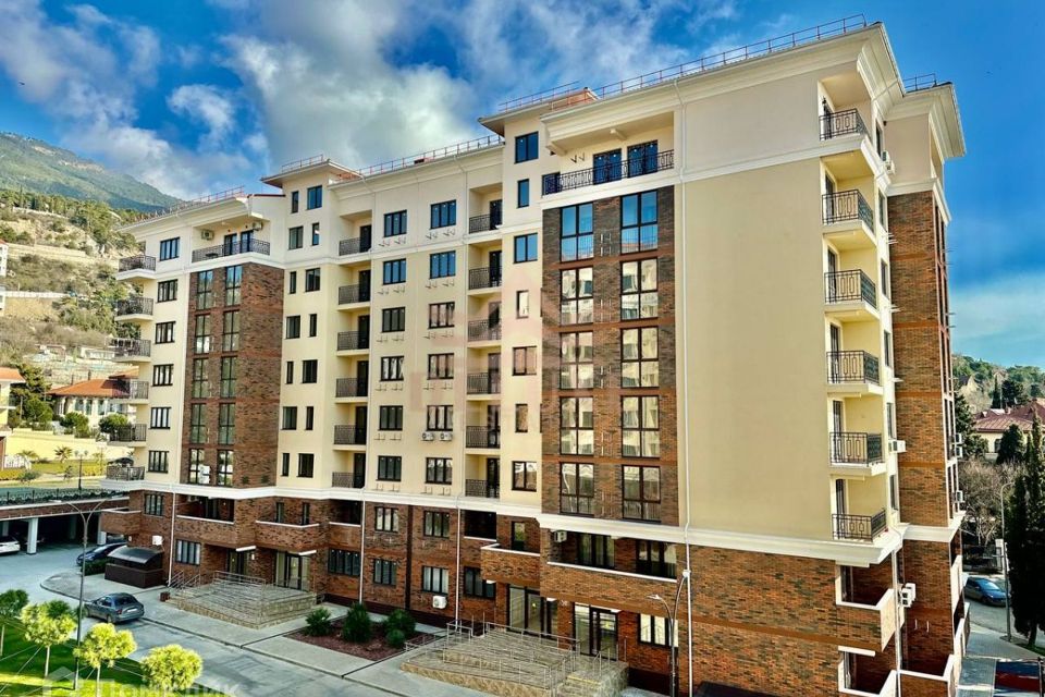 Продаётся 1-комнатная квартира, 42.6 м²