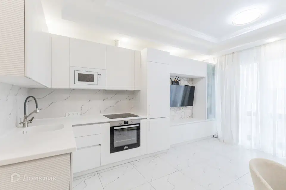 Продаётся 1-комнатная квартира, 45.3 м²