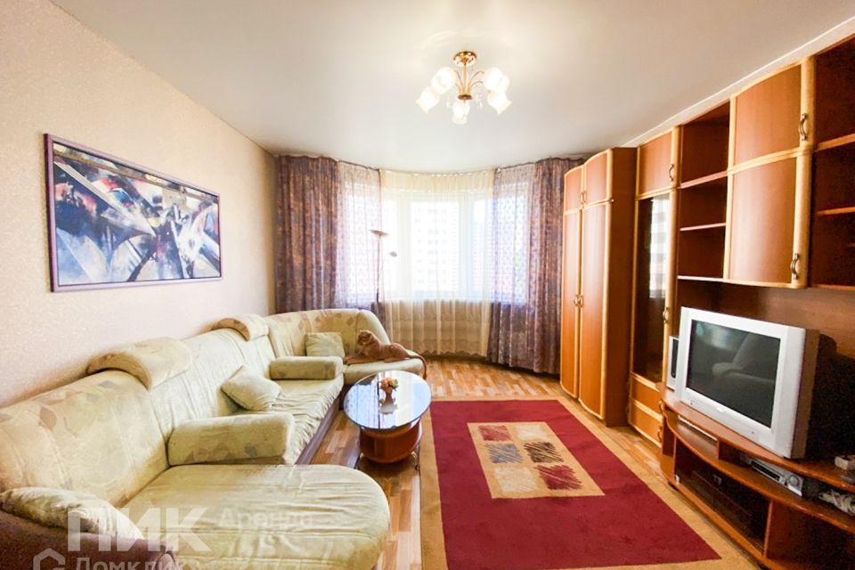 Сдаётся 2-комнатная квартира, 70.8 м²