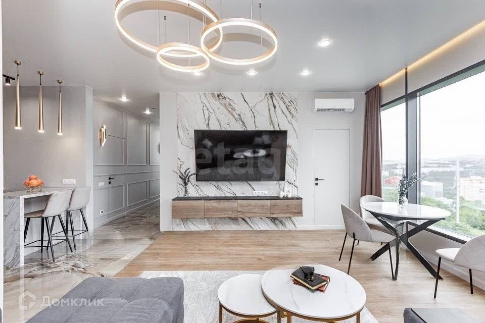 Сдаётся 2-комнатная квартира, 68.8 м²