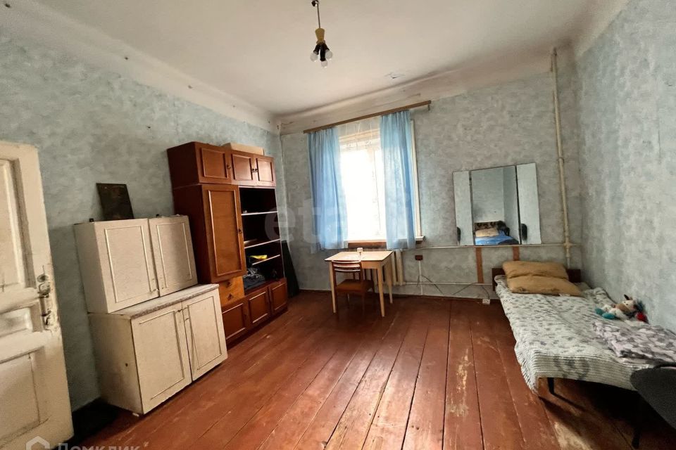 Продаётся 3-комнатная квартира, 60 м²