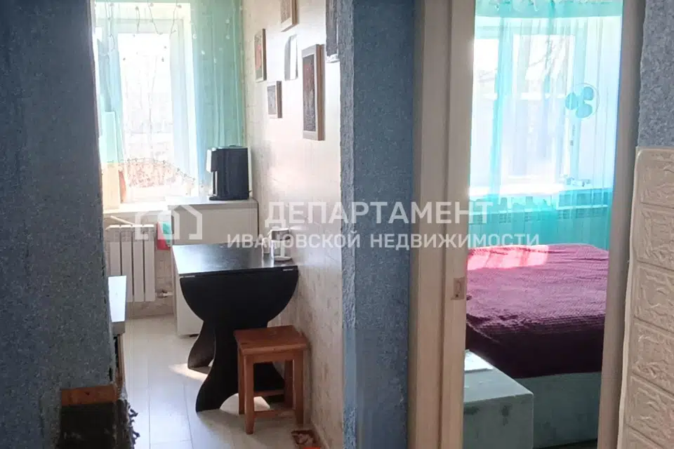 Продаётся 1-комнатная квартира, 42 м²