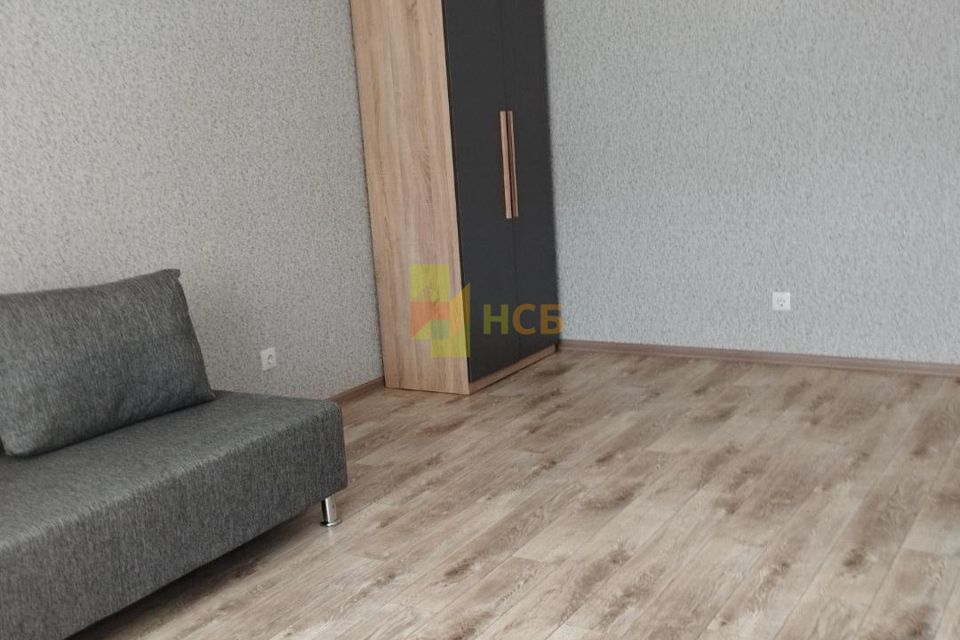 Сдаётся 1-комнатная квартира, 39 м²