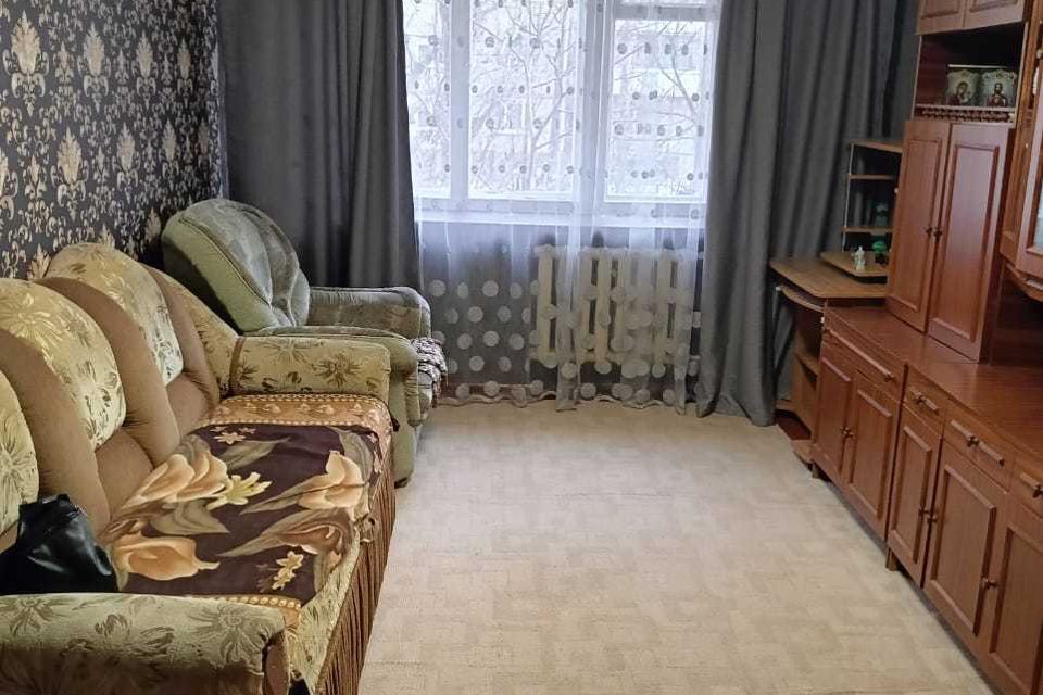 Продаётся 3-комнатная квартира, 60.5 м²