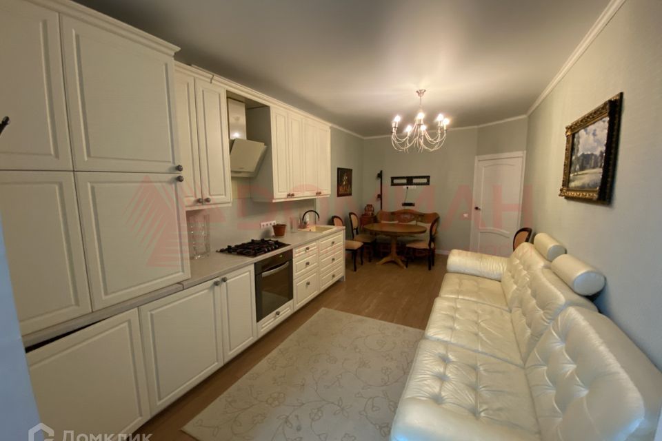 Продаётся 2-комнатная квартира, 78 м²