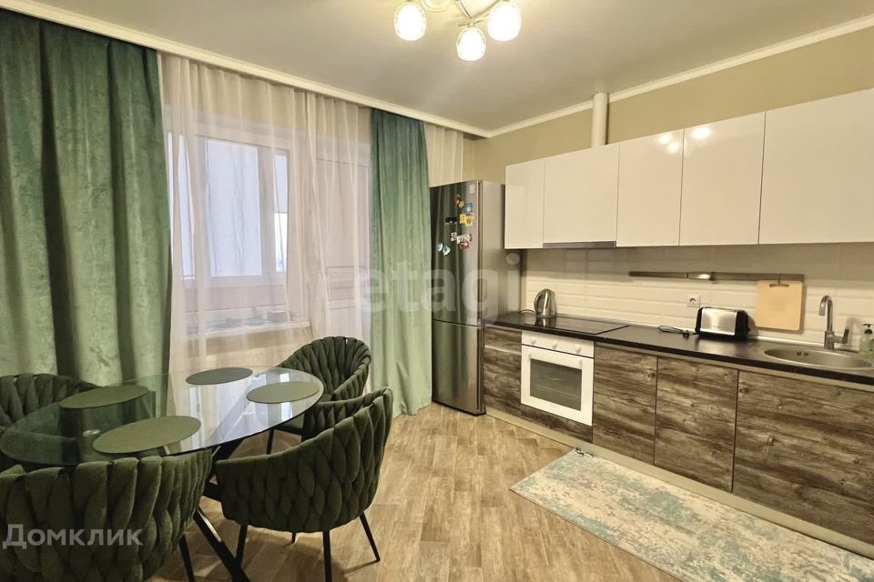 Продаётся 1-комнатная квартира, 39.6 м²