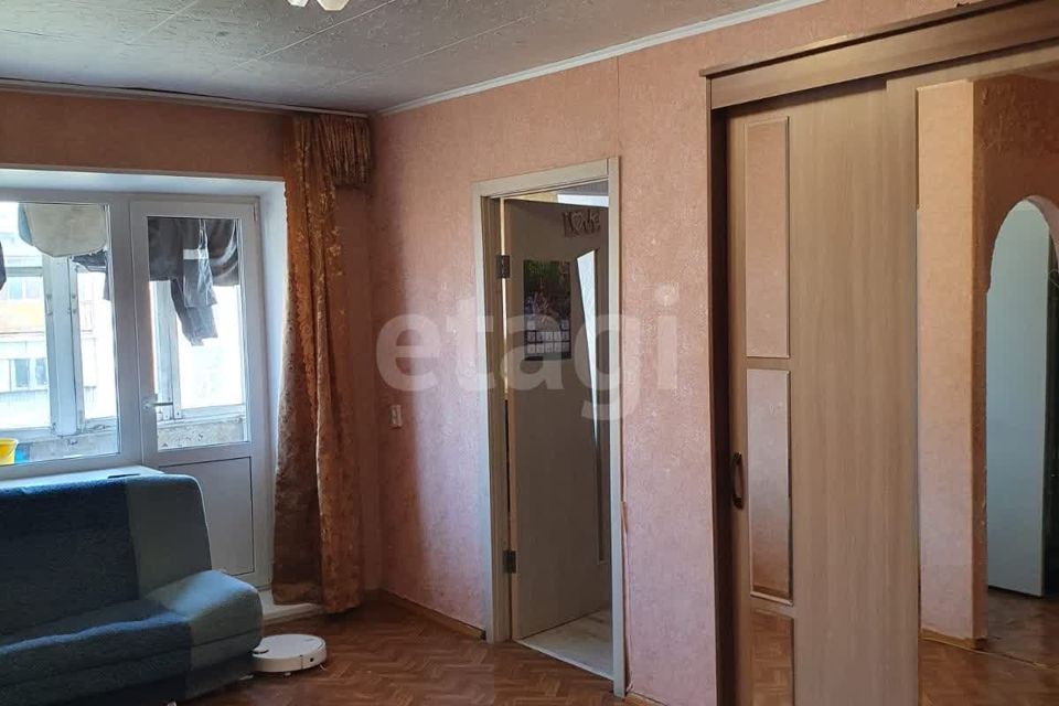 Продаётся 2-комнатная квартира, 42.7 м²