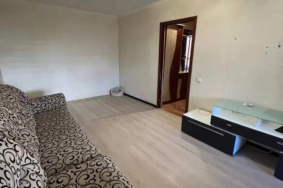 Продаётся 2-комнатная квартира, 43.7 м²
