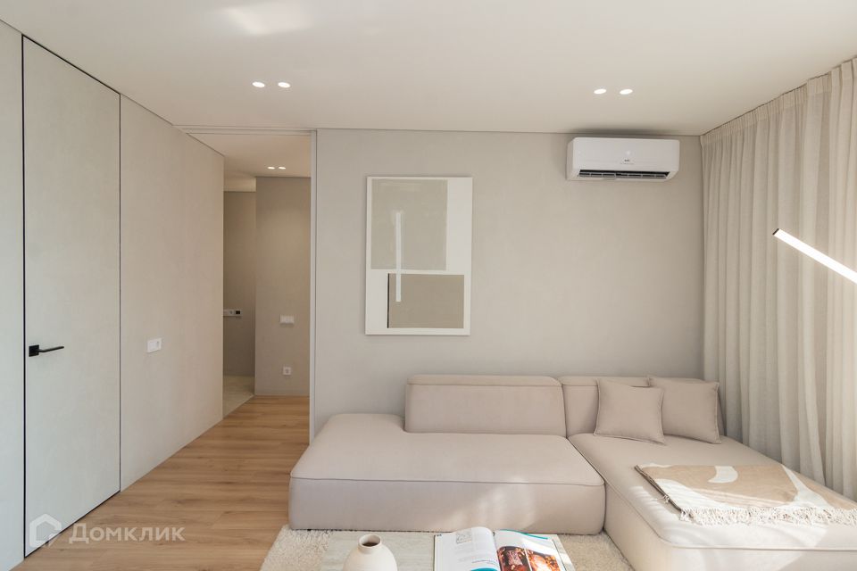Продаётся 1-комнатная квартира, 58.9 м²