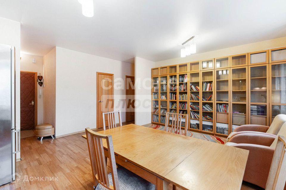 Продаётся 2-комнатная квартира, 68.7 м²