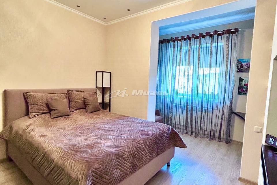 Продаётся 3-комнатная квартира, 70 м²