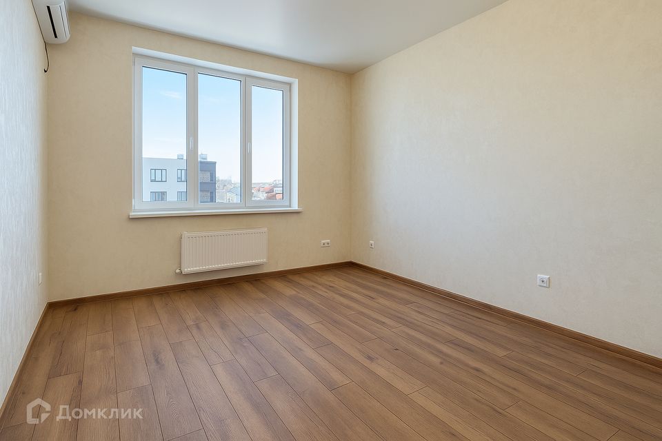 Продаётся 1-комнатная квартира, 38 м²