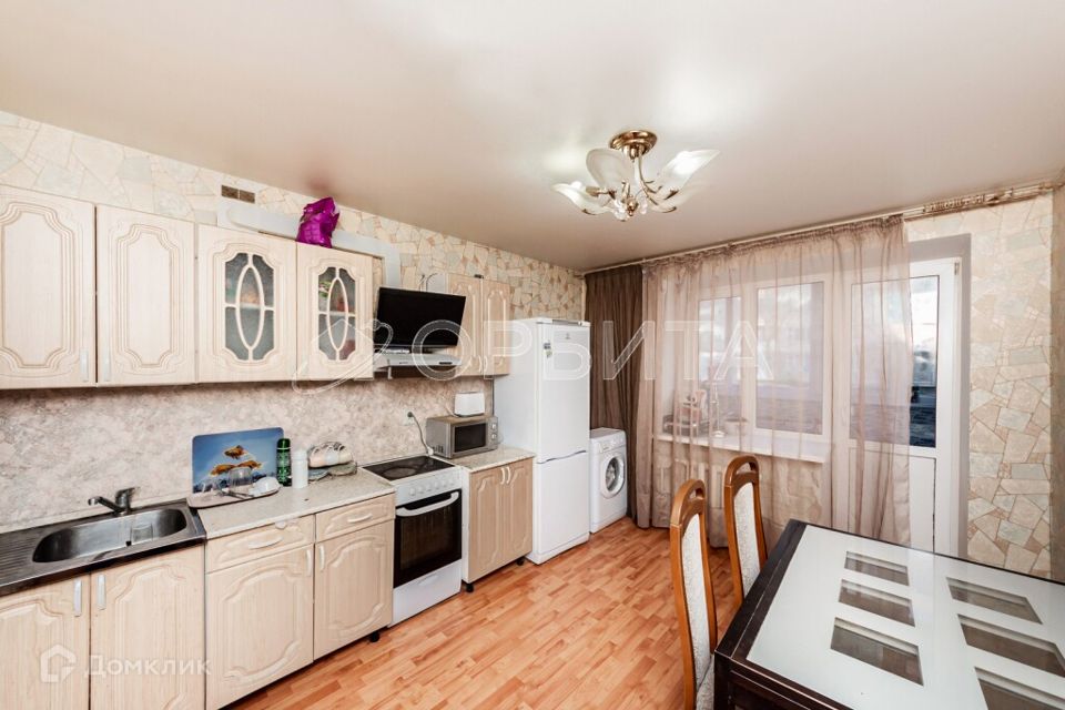 Продаётся 1-комнатная квартира, 43 м²