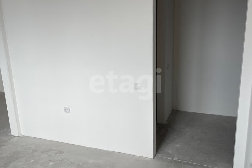 Продаётся 1-комнатная квартира, 45.9 м²