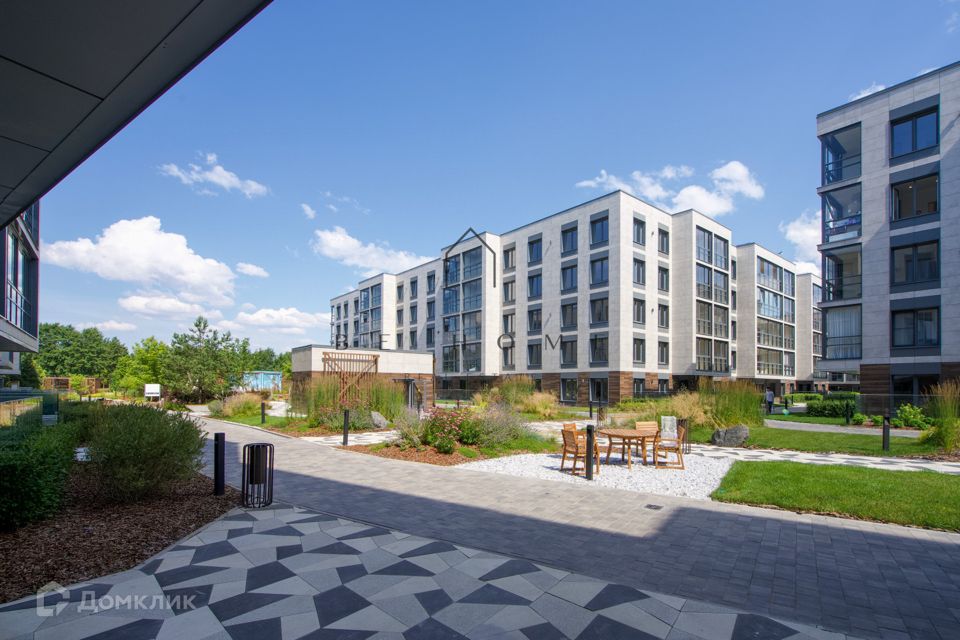 Продаётся 1-комнатная квартира, 43.1 м²