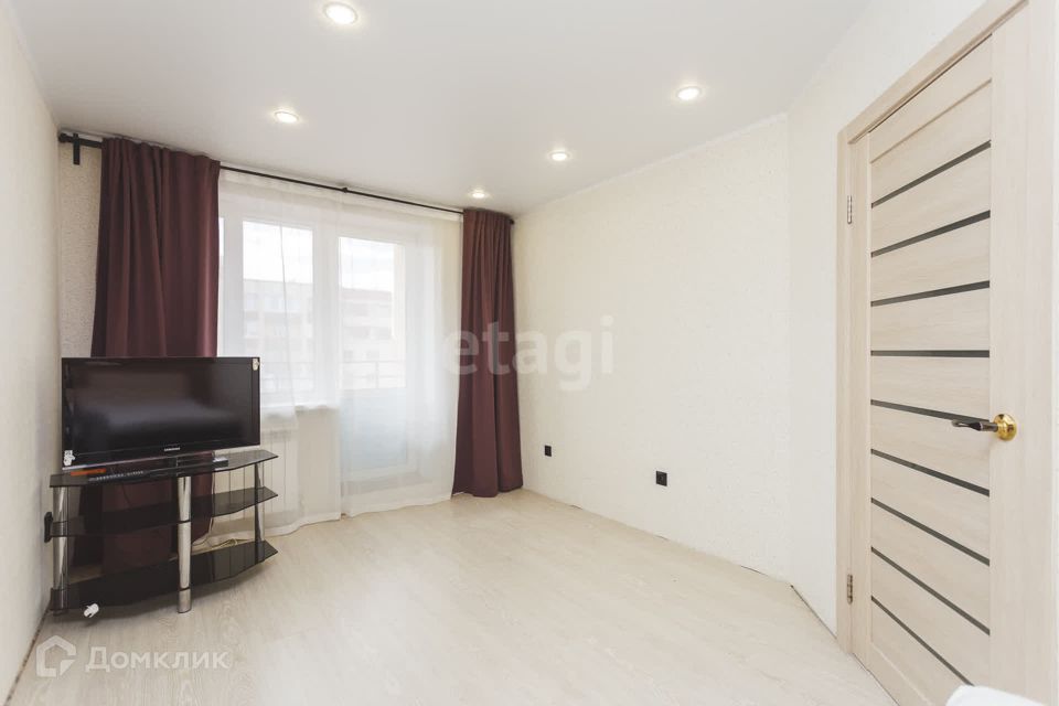 Продаётся 1-комнатная квартира, 35.8 м²