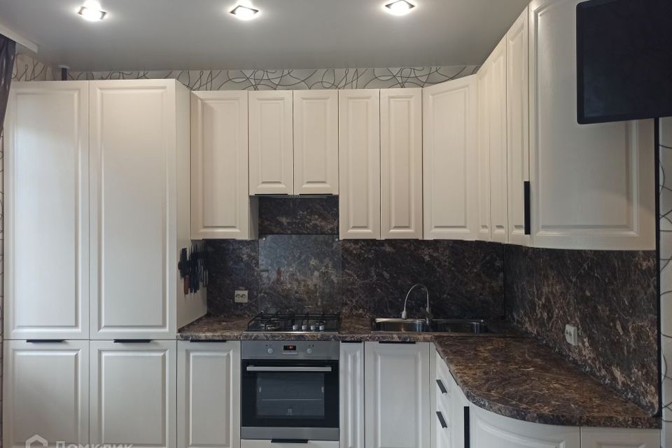 Продаётся 2-комнатная квартира, 65 м²