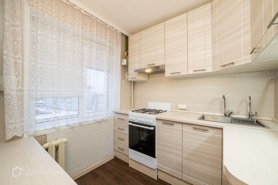 Продаётся 3-комнатная квартира, 61.8 м²
