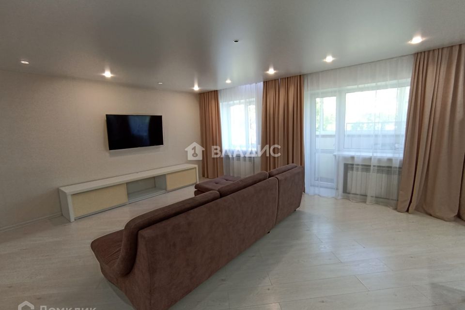 Продаётся 2-комнатная квартира, 55.4 м²