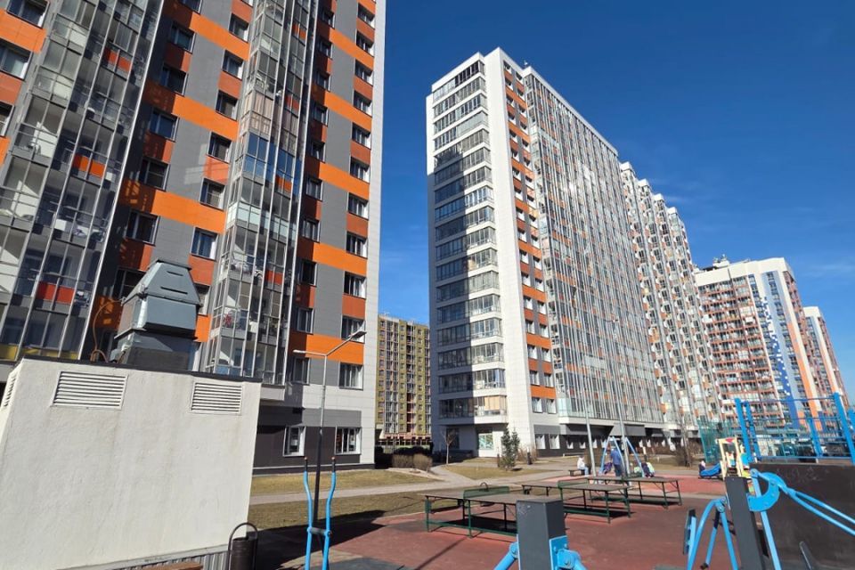 Продаётся 1-комнатная квартира, 41 м²