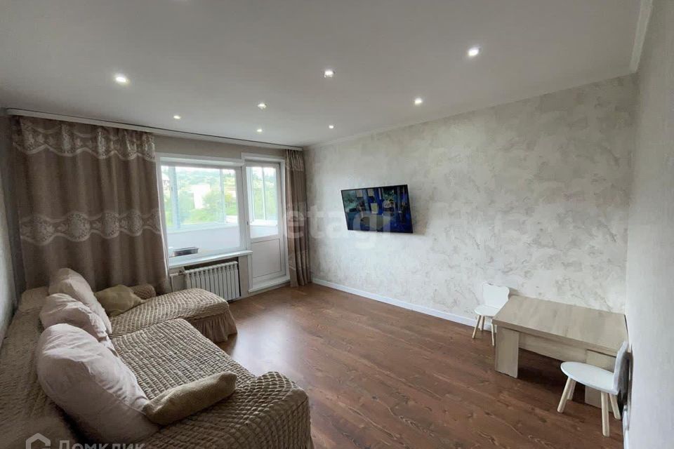 Продаётся 3-комнатная квартира, 63.4 м²