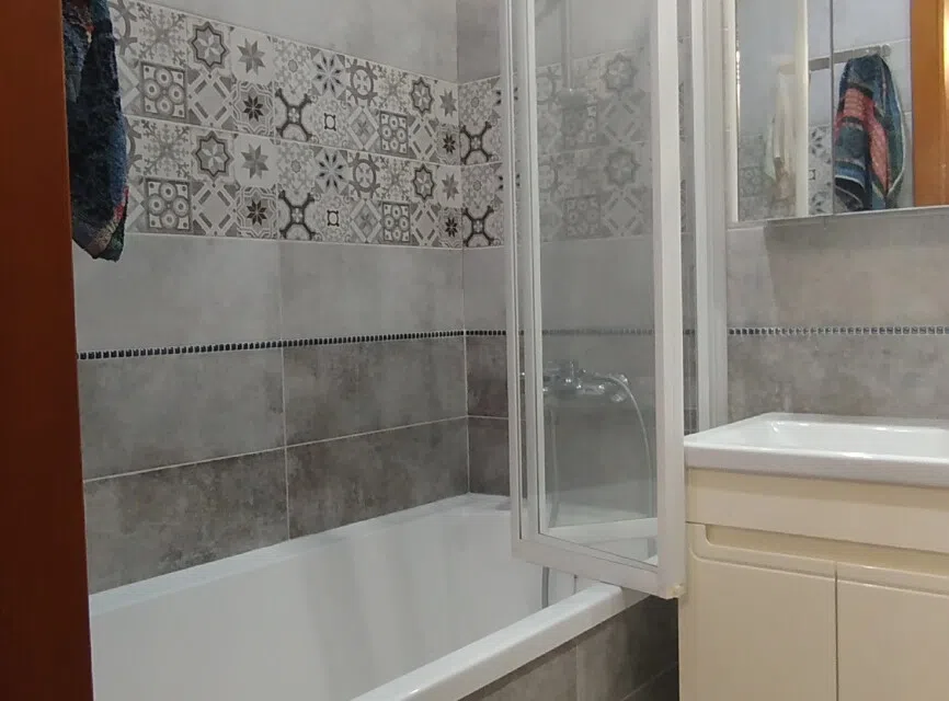 Продаётся 3-комнатная квартира, 59 м²