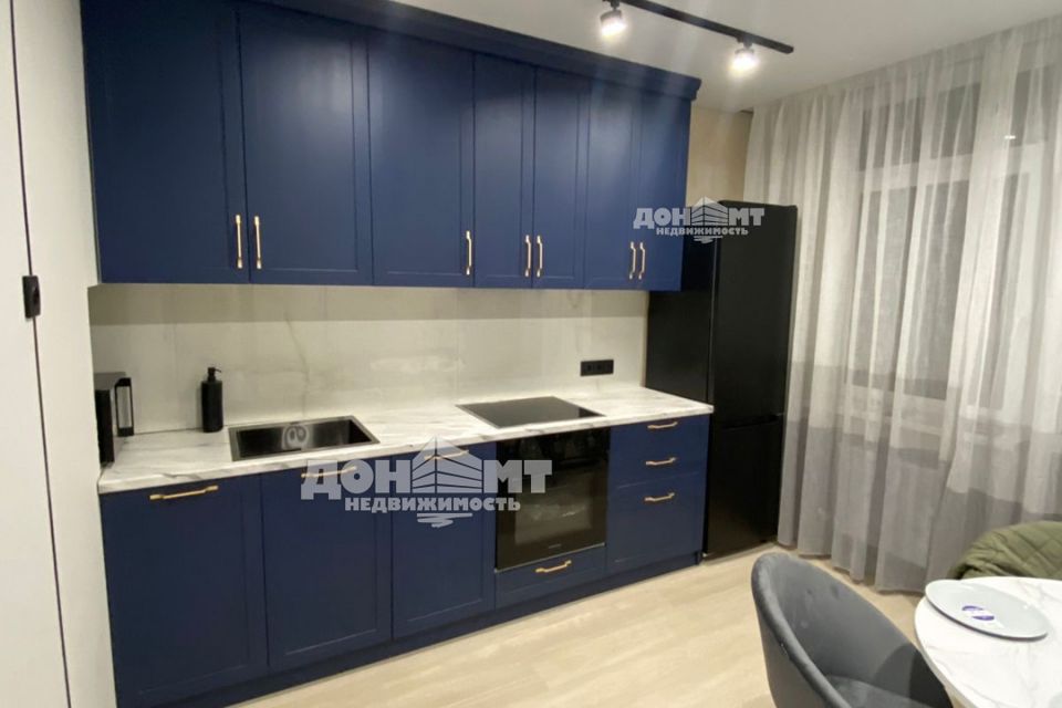 Продаётся 1-комнатная квартира, 43 м²