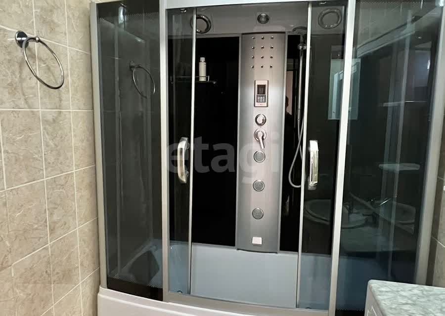 Продаётся 3-комнатная квартира, 76.1 м²