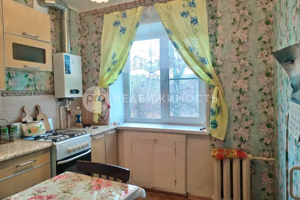 Продаётся 2-комнатная квартира, 43.3 м²