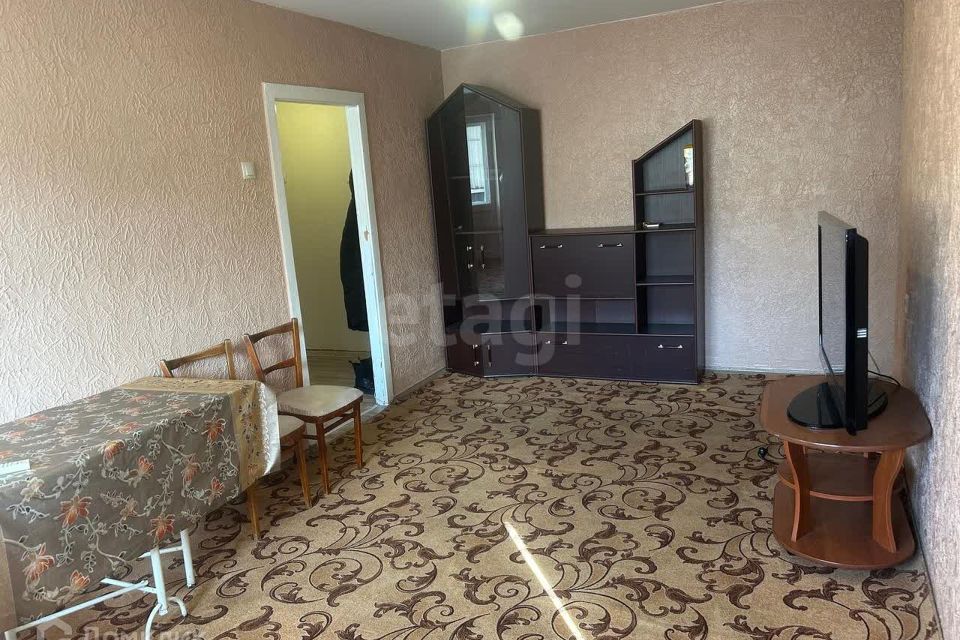 Продаётся 3-комнатная квартира, 57.3 м²