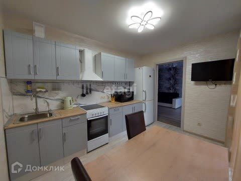Сдаётся 1-комнатная квартира, 40 м²