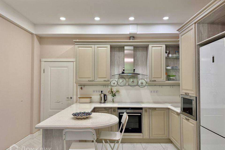 Сдаётся 4-комнатная квартира, 87 м²
