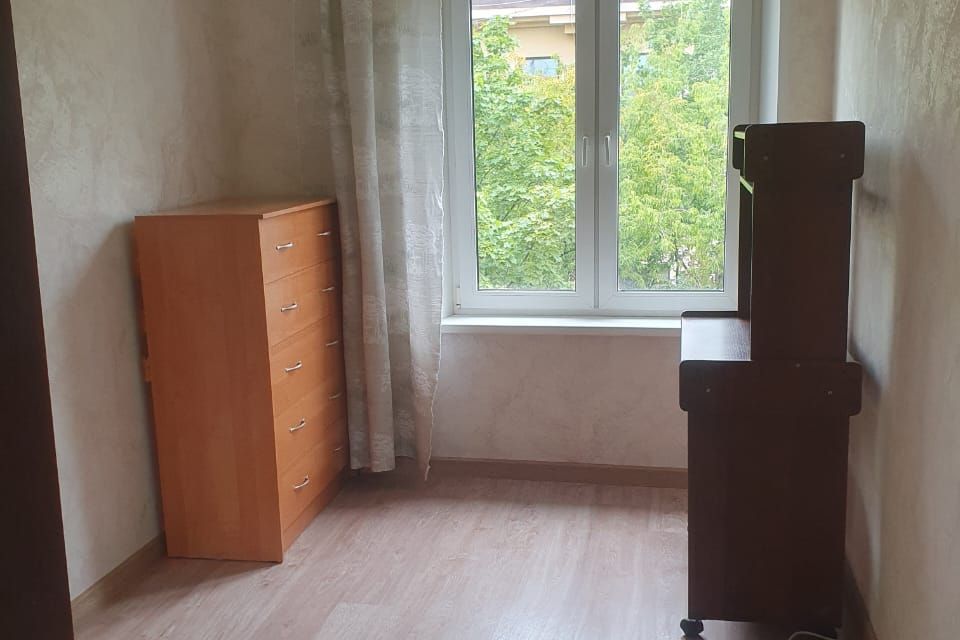Продаётся комната в 3-комн. квартире, 10 м²