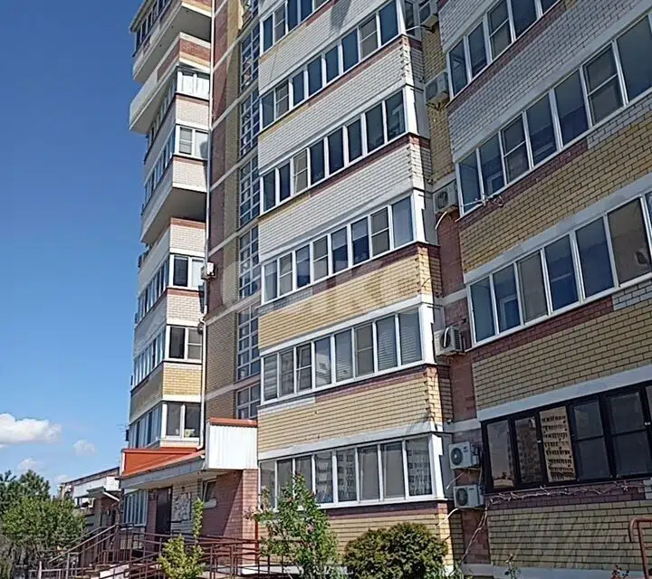 Продаётся 1-комнатная квартира, 46 м²