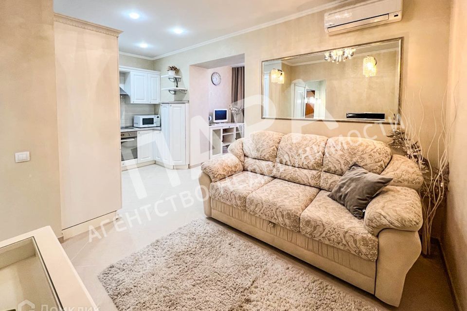 Сдаётся 2-комнатная квартира, 60 м²