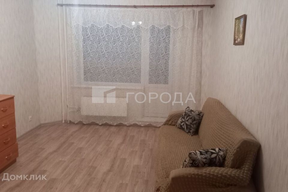 Сдаётся 1-комнатная квартира, 40 м²