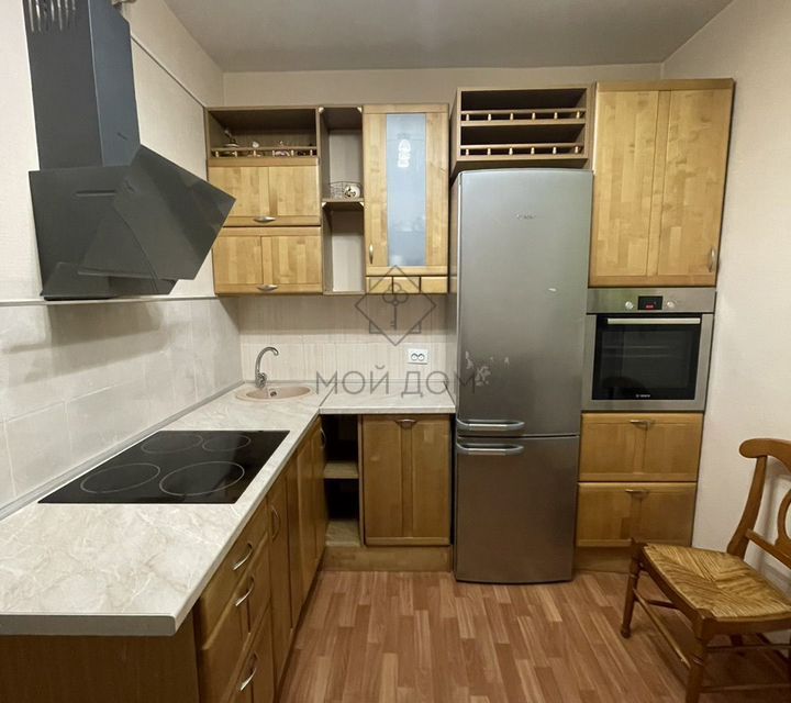 Сдаётся 2-комнатная квартира, 60 м²