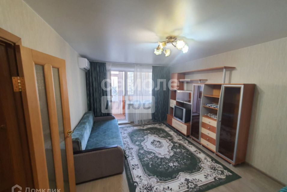 Сдаётся 1-комнатная квартира, 38 м²