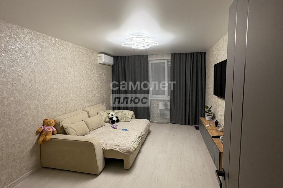 Продаётся 1-комнатная квартира, 47.9 м²
