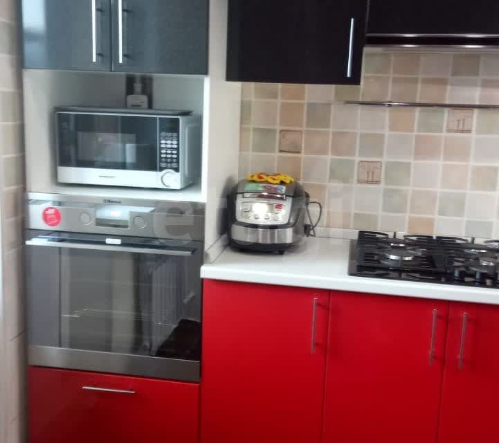Продаётся 4-комнатная квартира, 82.3 м²