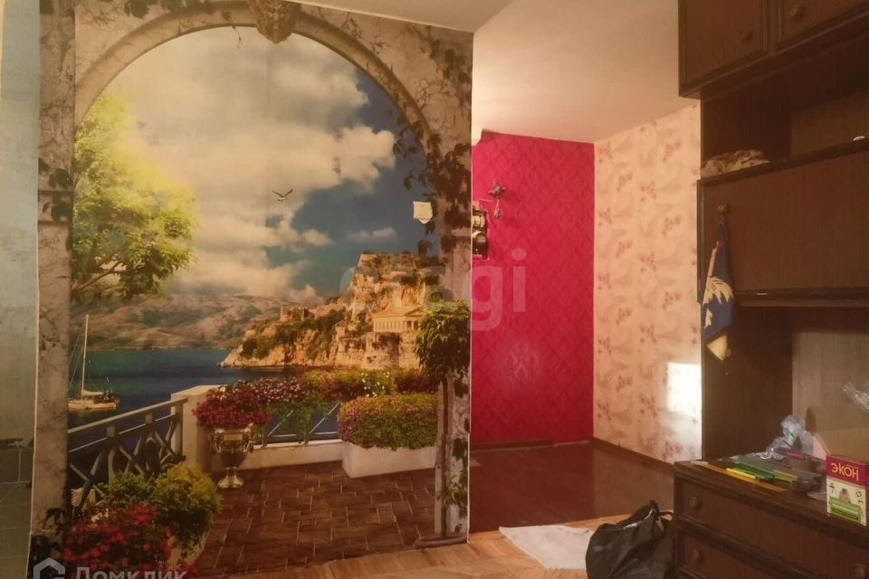 Продаётся 3-комнатная квартира, 41.7 м²