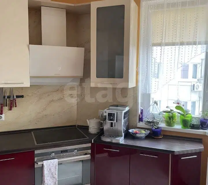 Продаётся 2-комнатная квартира, 57.8 м²