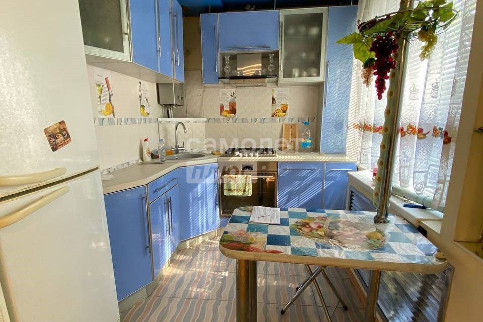 Сдаётся 2-комнатная квартира, 50 м²