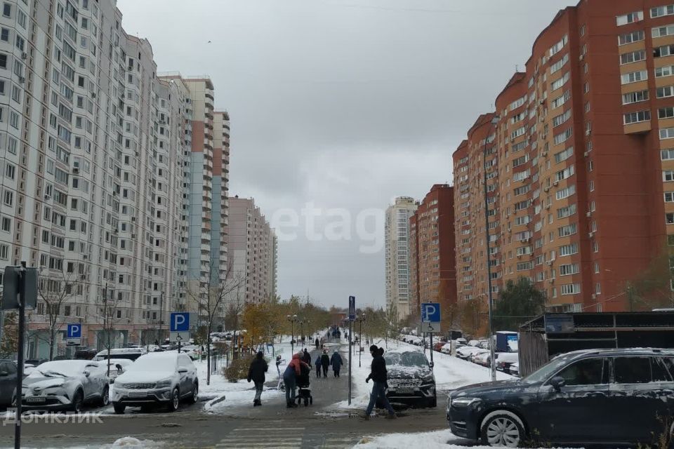 Продаётся 2-комнатная квартира, 60 м²