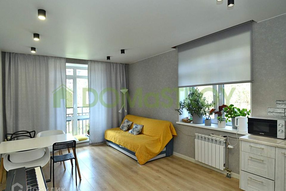 Продаётся 3-комнатная квартира, 70.3 м²