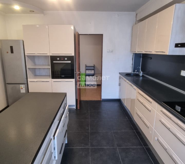 Продаётся 3-комнатная квартира, 91.2 м²
